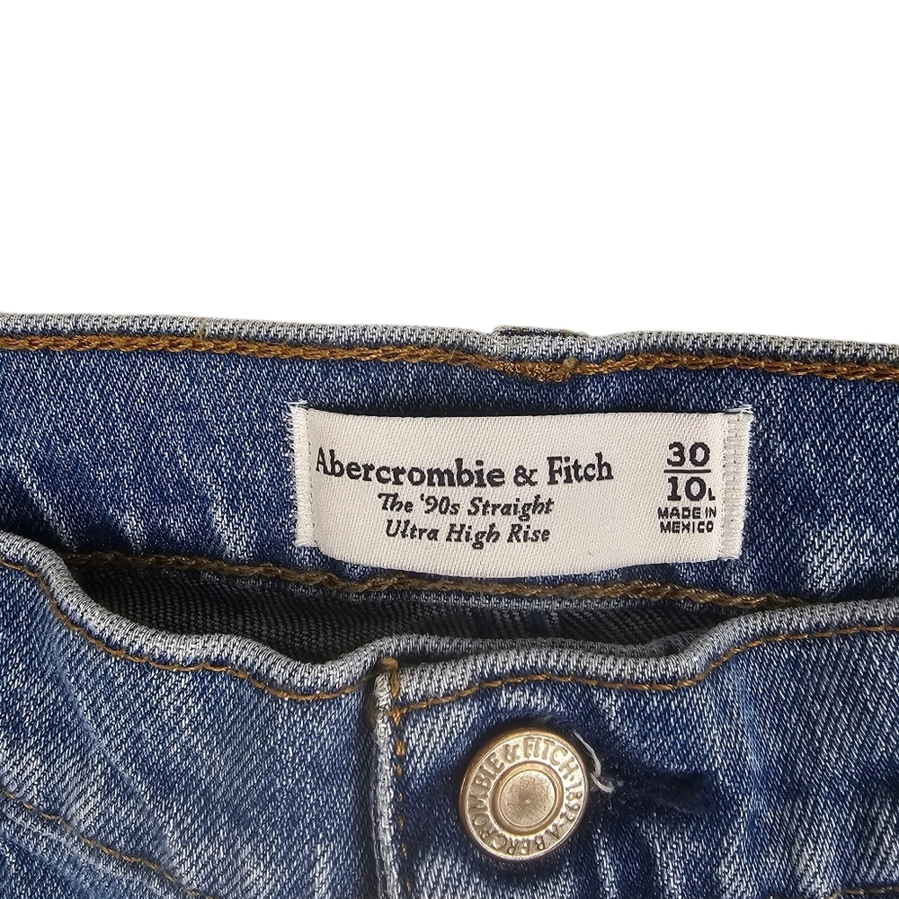 Abercrombie & Fitch Ultra High Rise "The 90's Straight" Jeans NWT - Picture 6 of 13